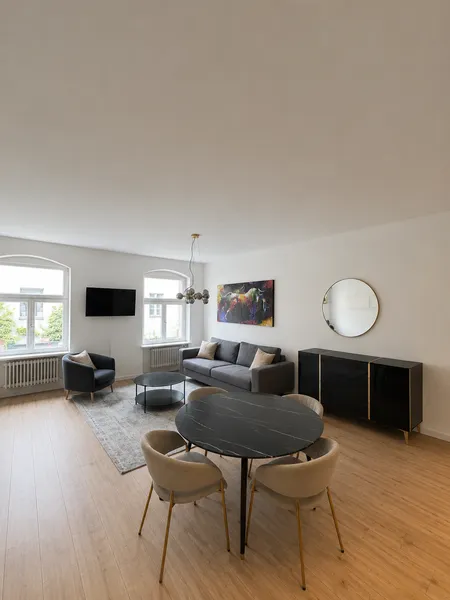 Nachmieter gesucht: Charmante 3-Zimmer-Altbauwohnung in Charlottenburg Uhlandstraße – 3. OG — photo 1